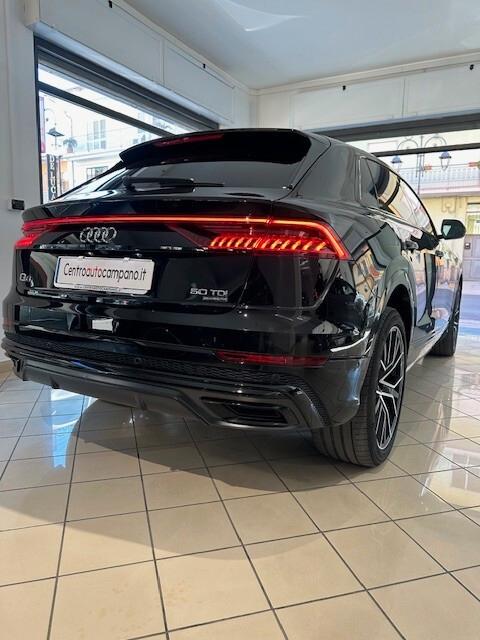 Audi Q8 50 3.0 tdi mhev S-line Edition