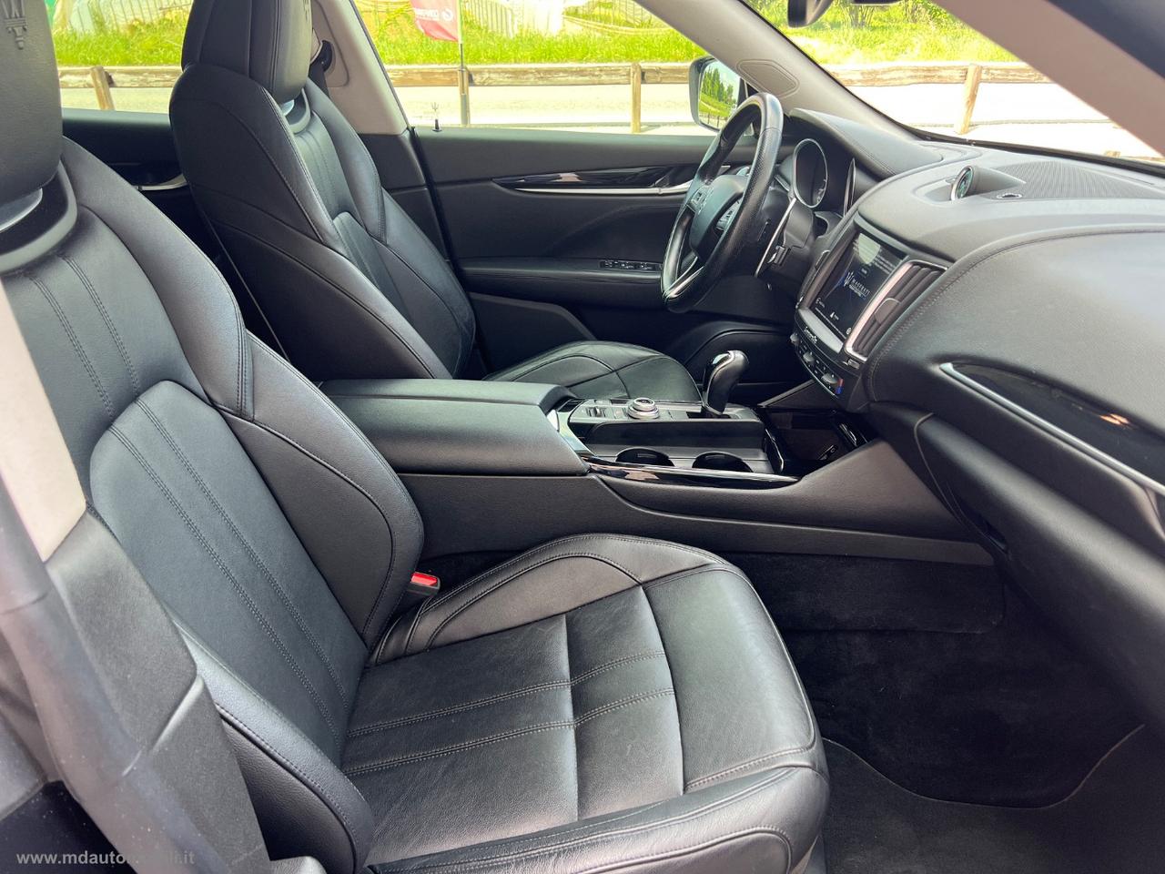 MASERATI Levante V6 Diesel AWD Gransport CAMERA CERCHI 20