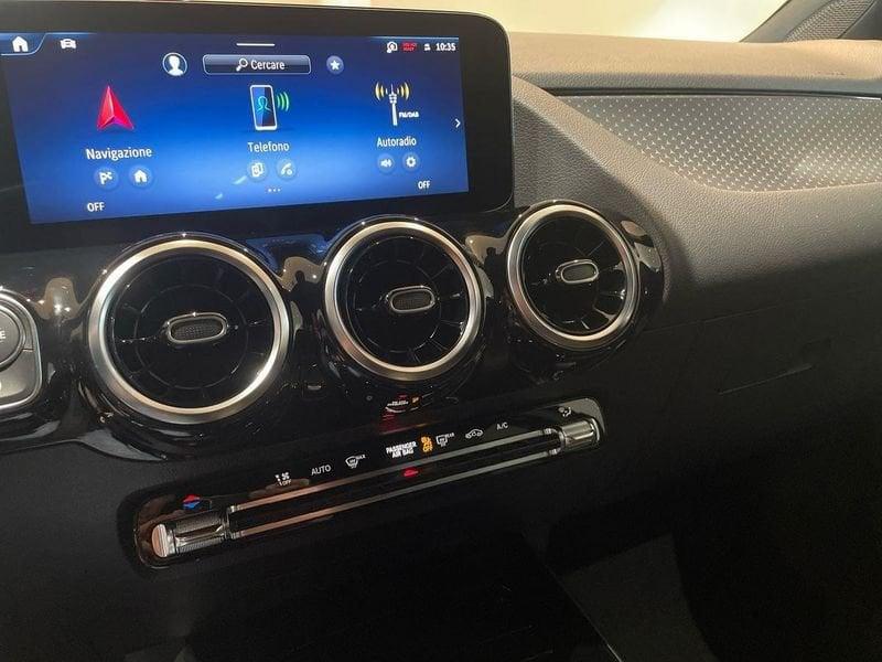 Mercedes-Benz GLA 200 d Progressive Extra auto