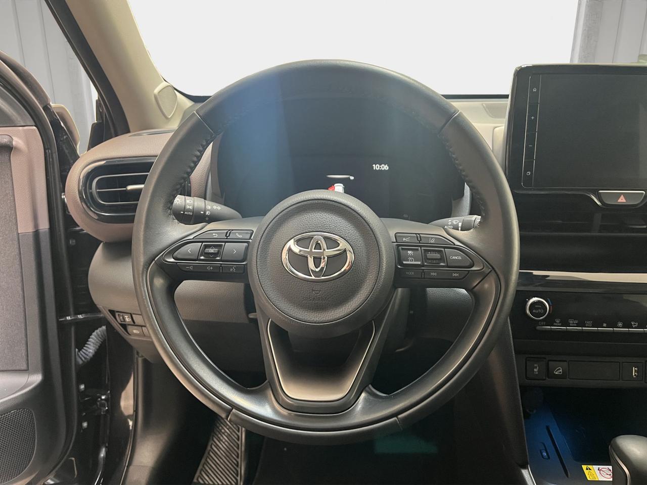 Toyota Yaris Cross 1.5h Lounge awd-i 116cv e-cvt