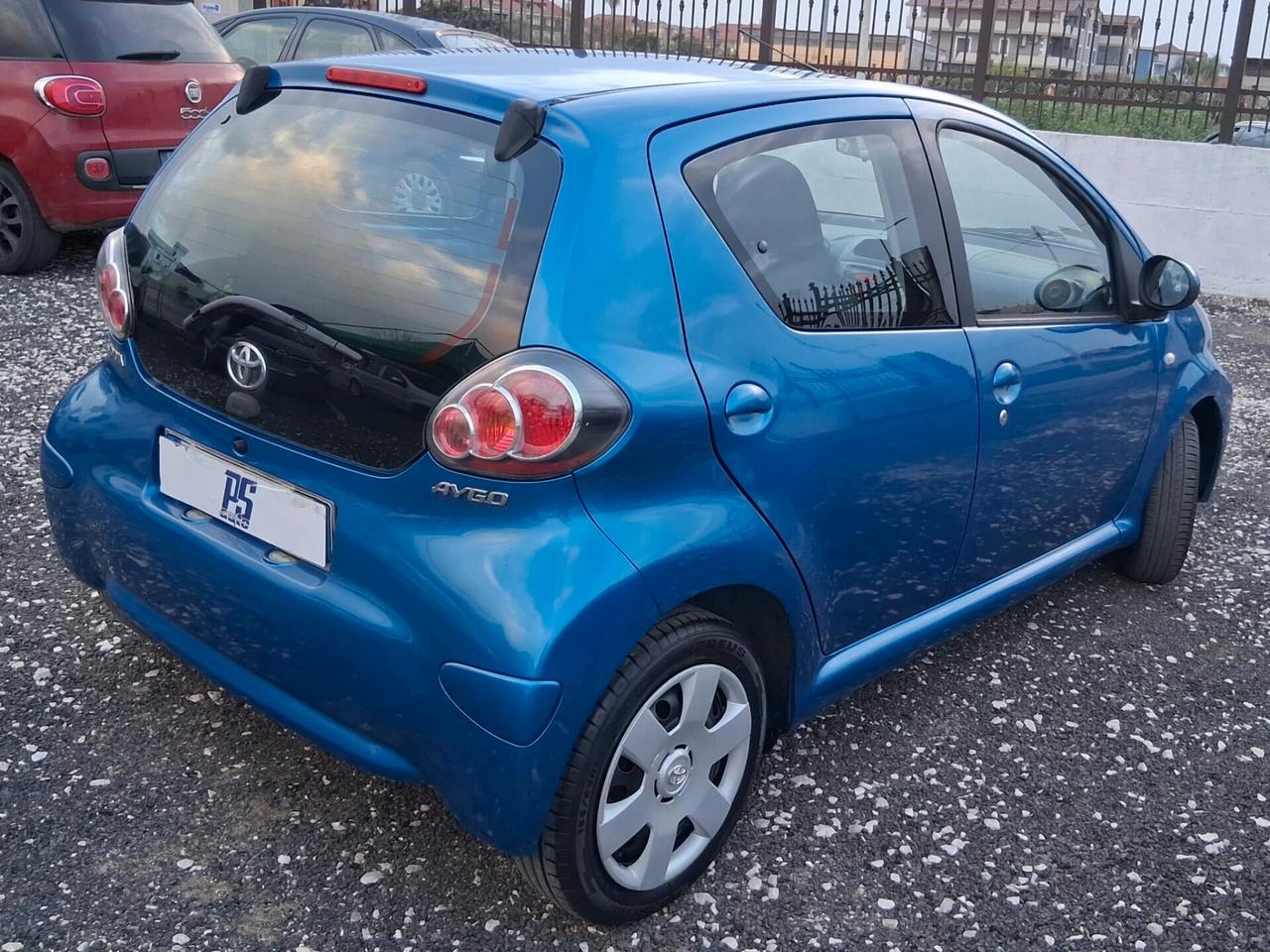 Toyota Aygo 1.0 12V VVT-i 5 porte Cool Soda Connect