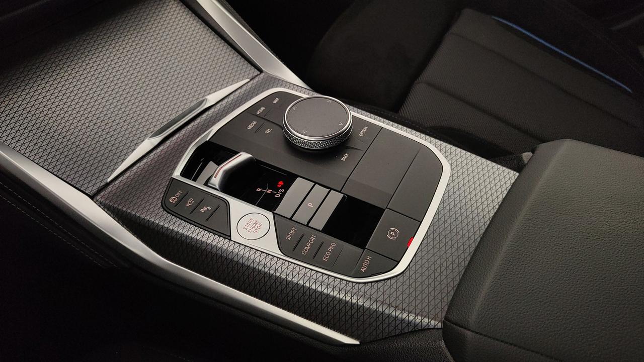 BMW Serie 4 G26 LCI 2024 Gran Coupe - 420d Gran Coupe mhev 48V xdrive MSport Pro auto