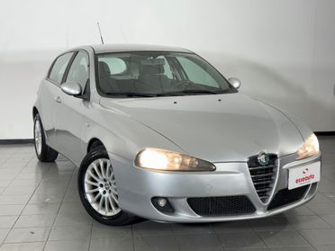Alfa Romeo 147 1.6 16V TS 5 porte Exclusive NEOPATENTATI
