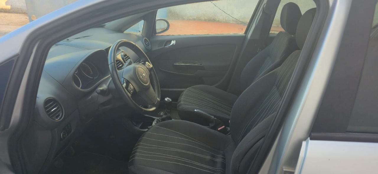 Opel Corsa 1.2 5 porte Elective