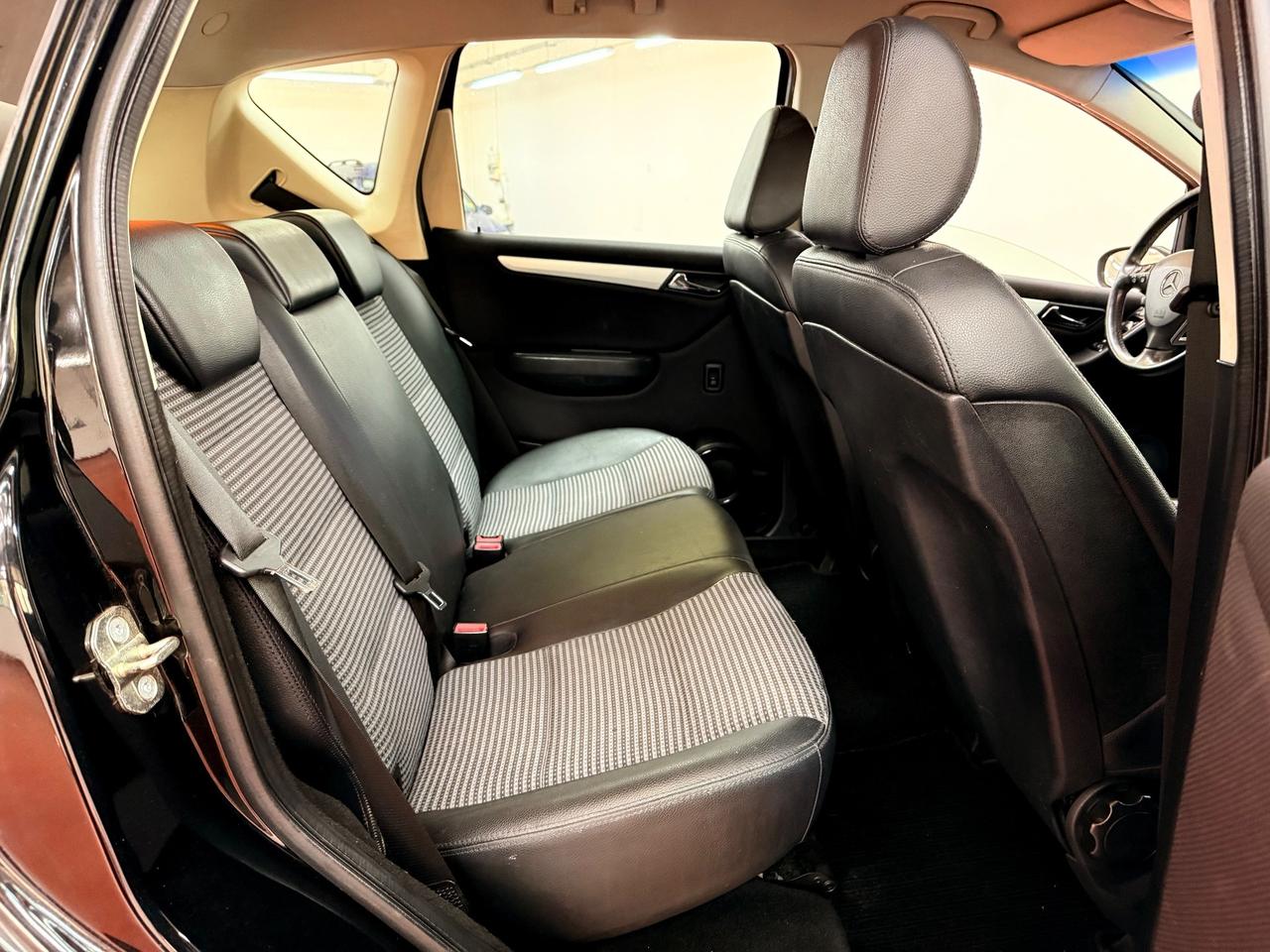 Mercedes A 180 CDI BlueEFFICIENCY Cambio Automatico