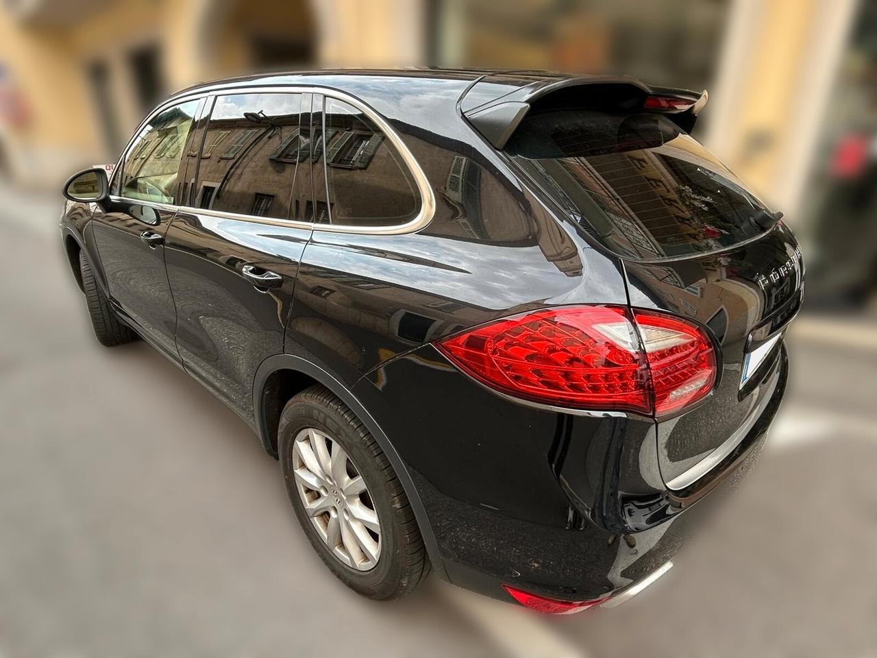 Porsche Cayenne 3.0 V6 tdi tiptronic