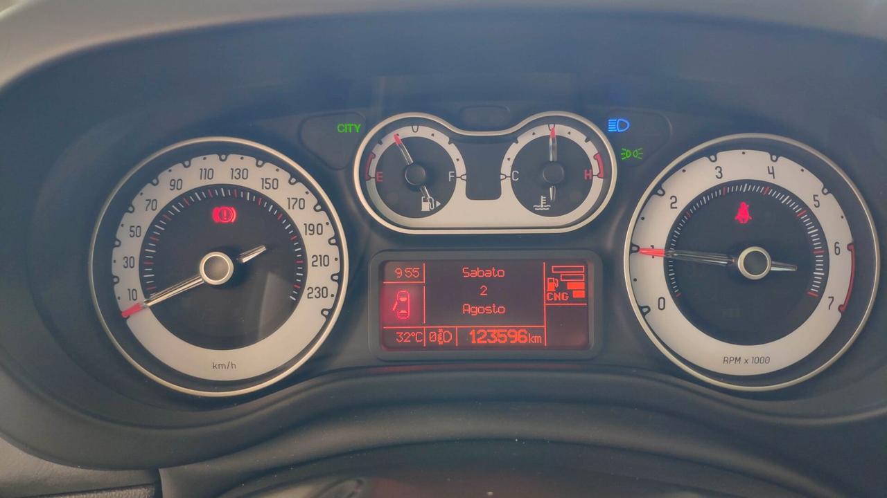 Fiat 500L Living 0.9 TwinAir Turbo Natural Power Lounge