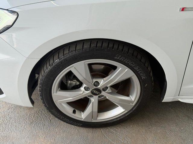 AUDI A1 SPB 30 TFSI S line edition