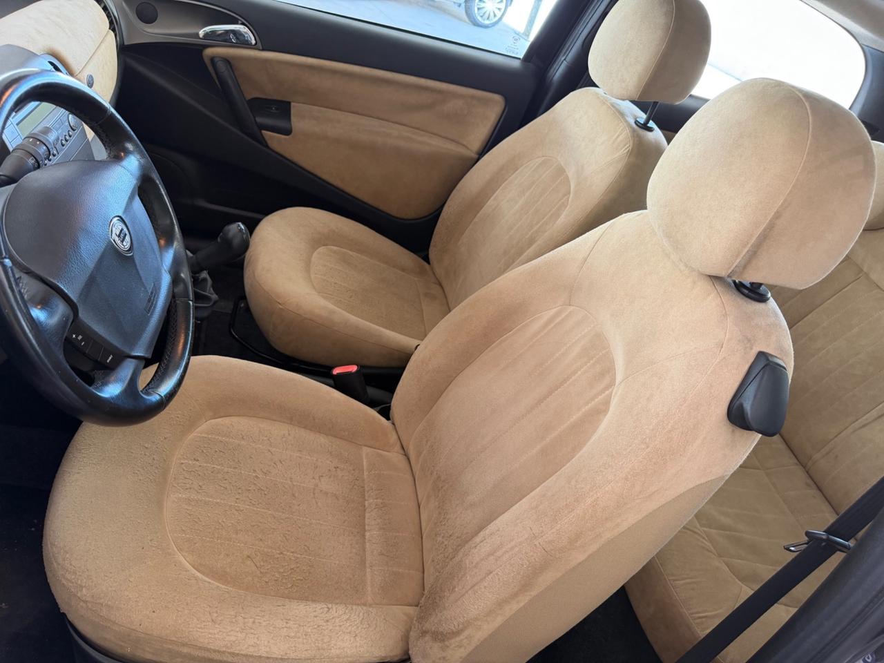 Lancia Ypsilon 1.3 Multijet 16V Oro