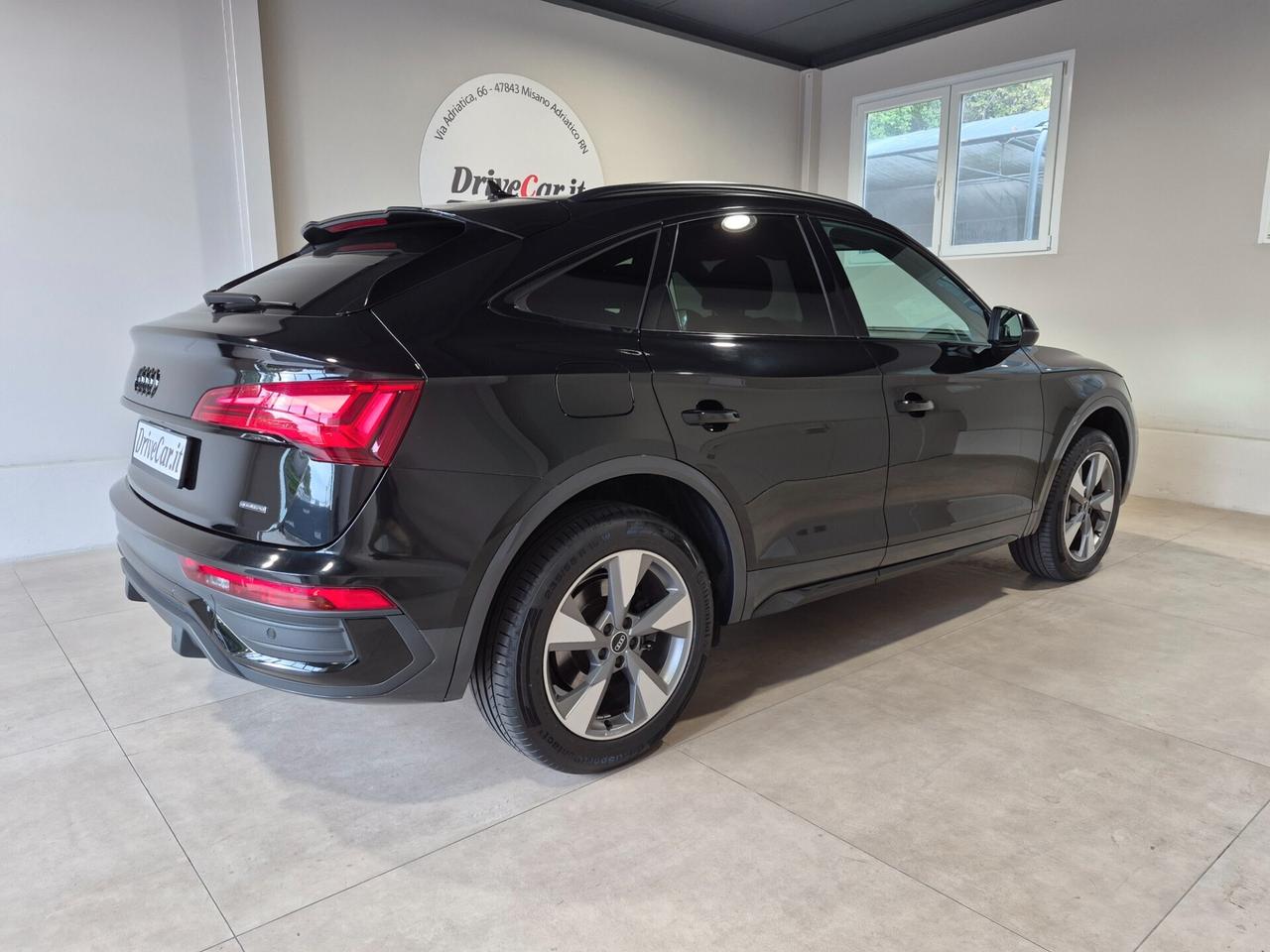 Audi Q5 SPB 2.0 TDI/MHEV ADVANCED QUATTRO S-TRONIC NAVI MMI C. SPORT 19" APPLE CAR PLAY/ANDROID AUTO ACC RETROCAM. SED. RISC.