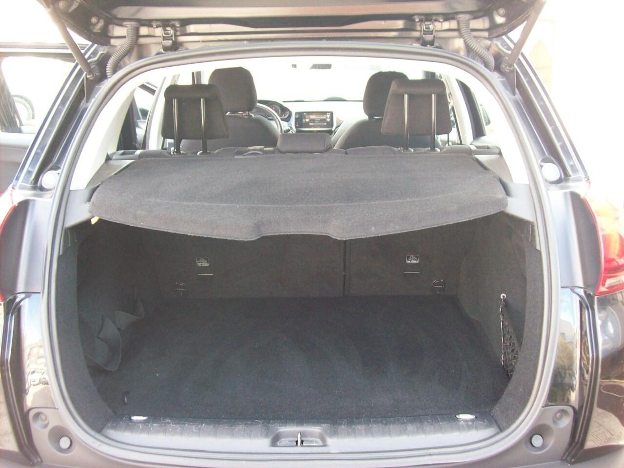Peugeot 2008 1.2 PureTech 82CV Business