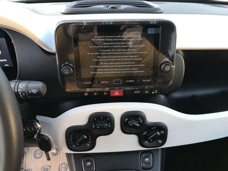 FIAT Panda Pandina 1.0 65cv Hybrid Cross 5 POSTI+VETRI SCURI+PDC