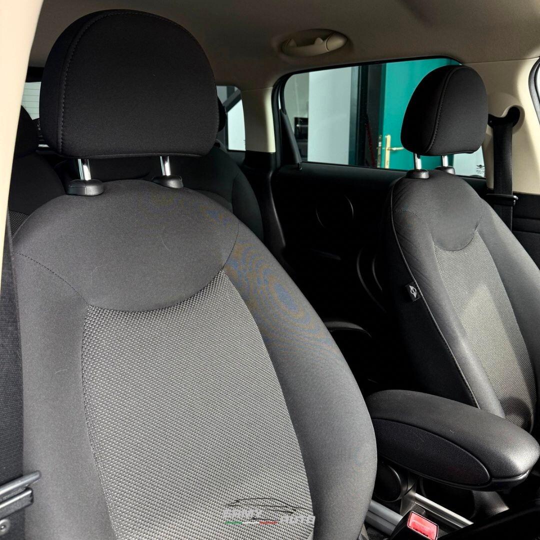 Mini Cooper D Countryman Mini 2.0 Cooper D Business Countryman Automatica