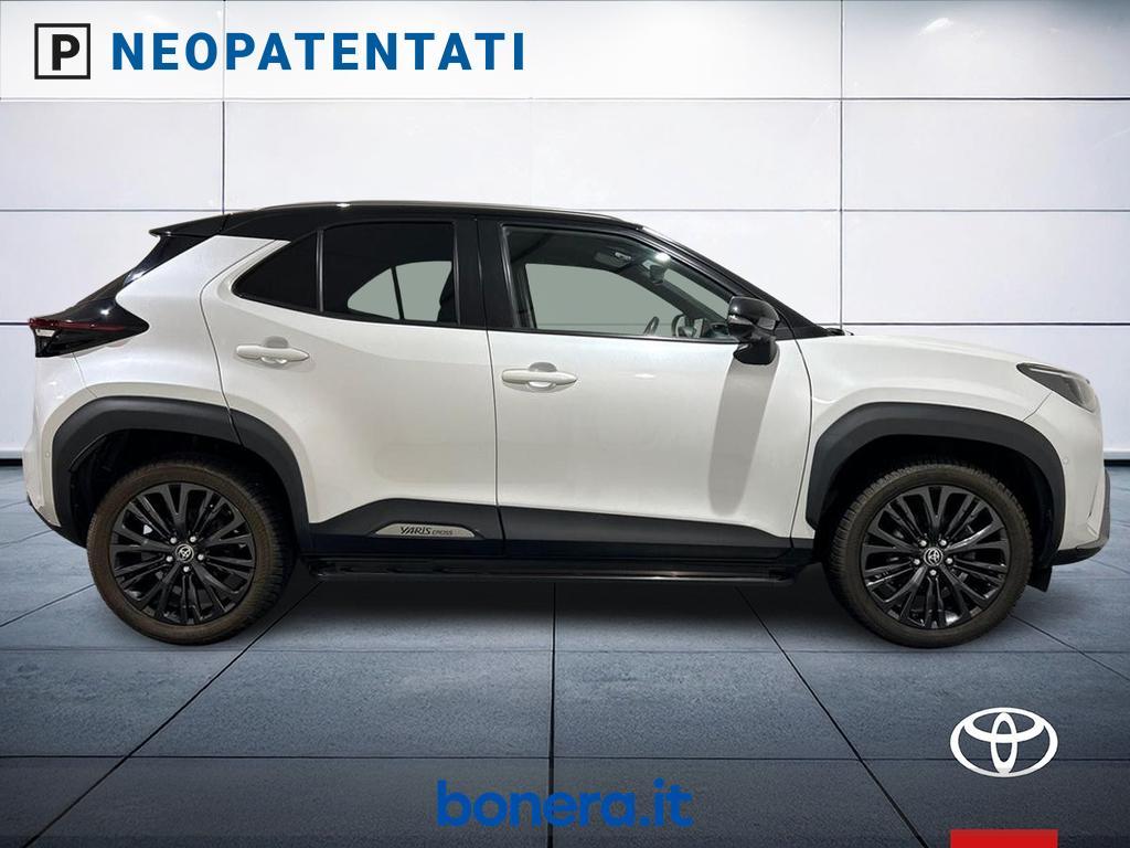 Toyota Yaris Cross 1.5 H Adventure AWD-i E-CVT
