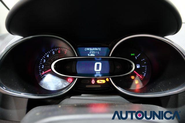 RENAULT Clio TCe 12V 75 CV 5 PORTE MOSCHINO ZEN FULL LED