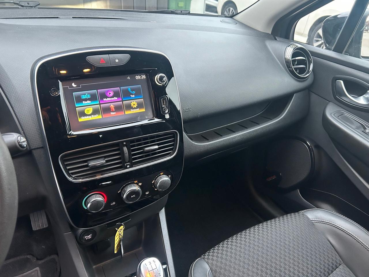 Renault Clio dCi 8V 75 CV 5 porte Moschino Zen