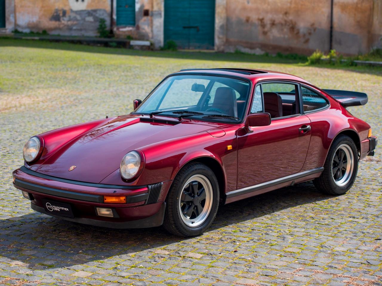 Porsche 911 Coupe 3.2 Carrera Service Book FULLY RESTORED