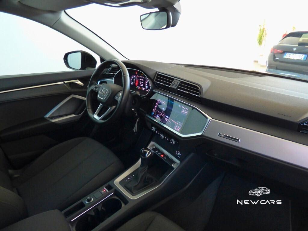 Audi Q3 35 TDI S tronic Business