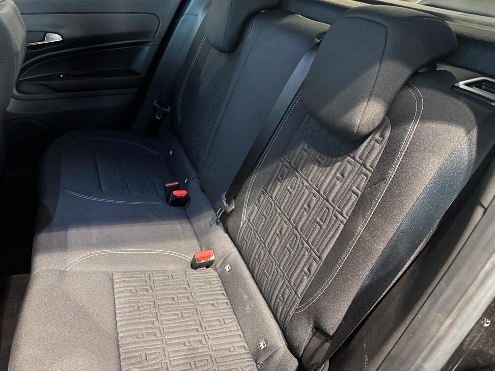 Fiat 600 1.2 hybrid 145cv auto Led Navi App conn 17"