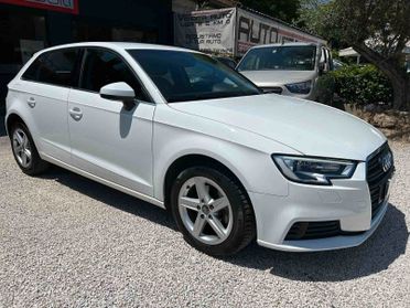 Audi A3 SPB 1.6TDI FULL*100000KM*NAVI GARANZIA