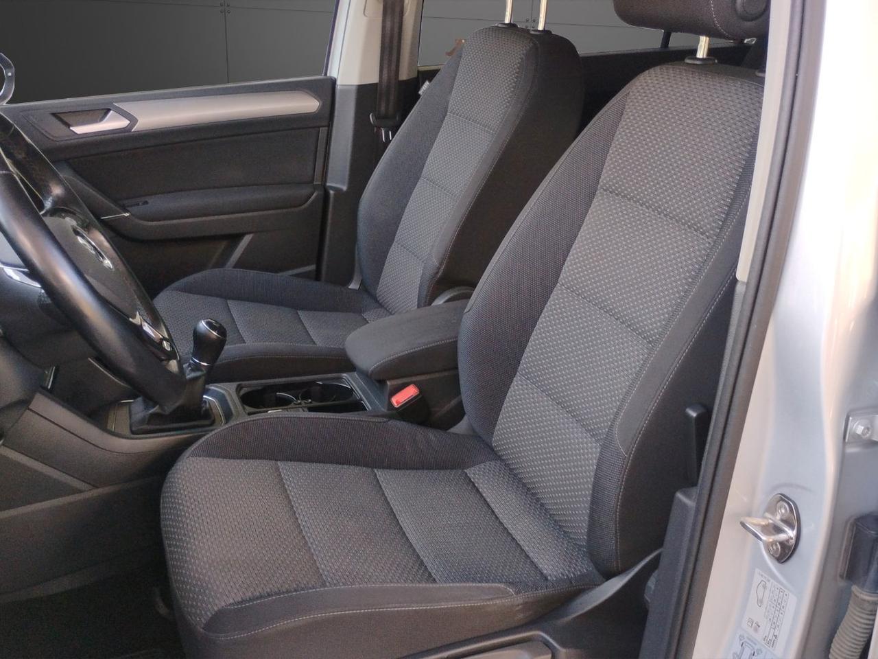 Volkswagen Touran 1.6 tdi Highline 115cv.NAVI.UNICO PROPRIETARIO