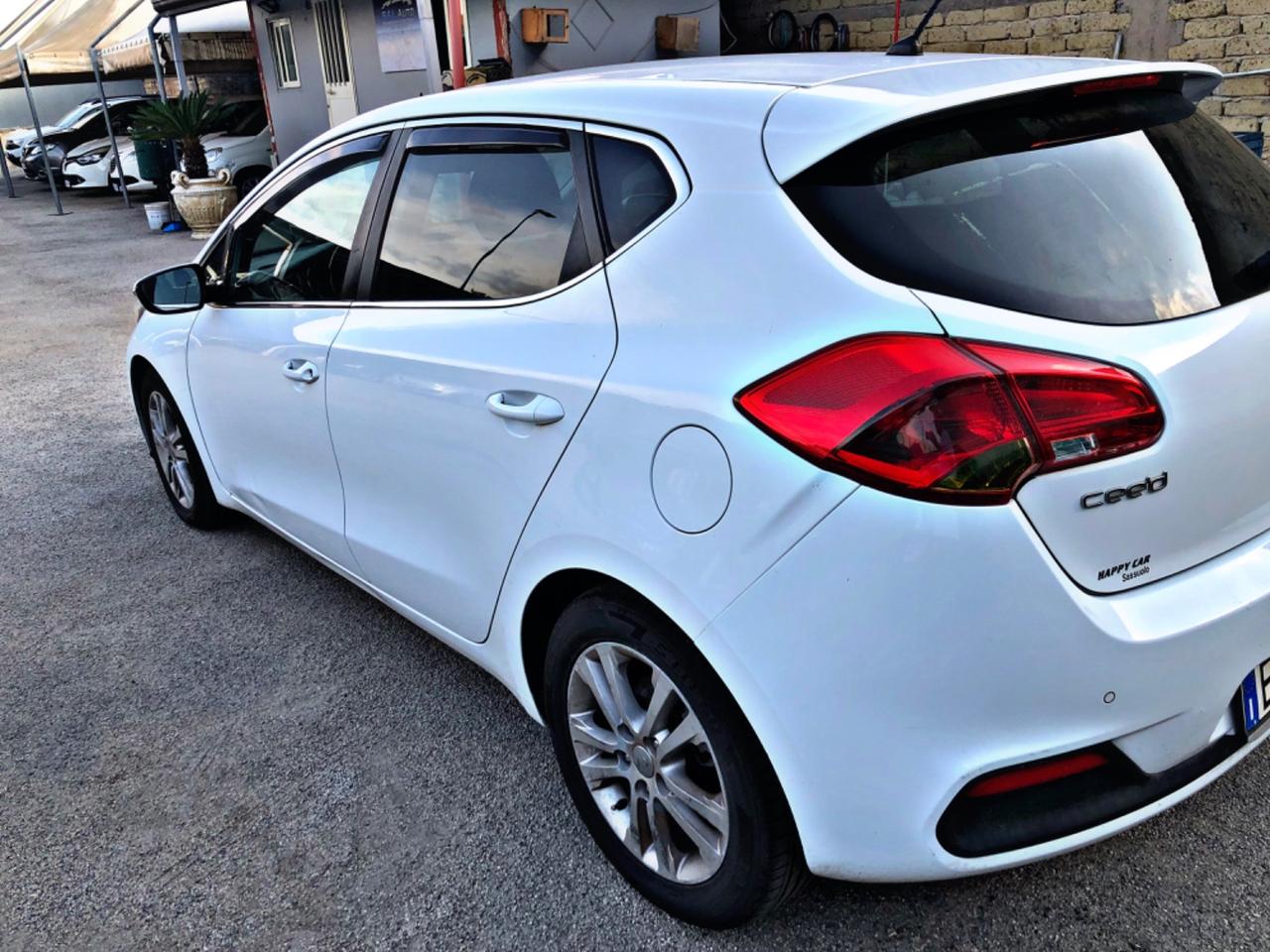 Kia Ceed cee'd 1.6 CRDi 110 CV 2013