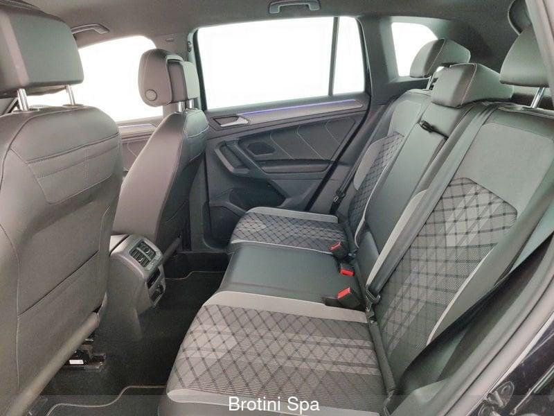 Volkswagen Tiguan 2.0 TDI 150 CV EVO SCR DSG R-Line