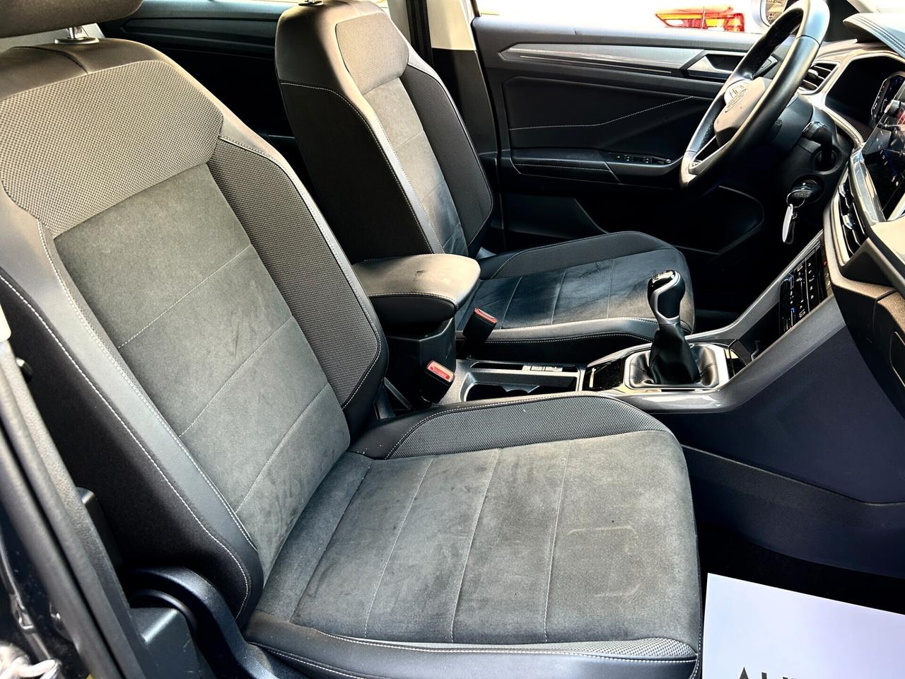 Volkswagen T-Roc 1.0 TSI Style 2025