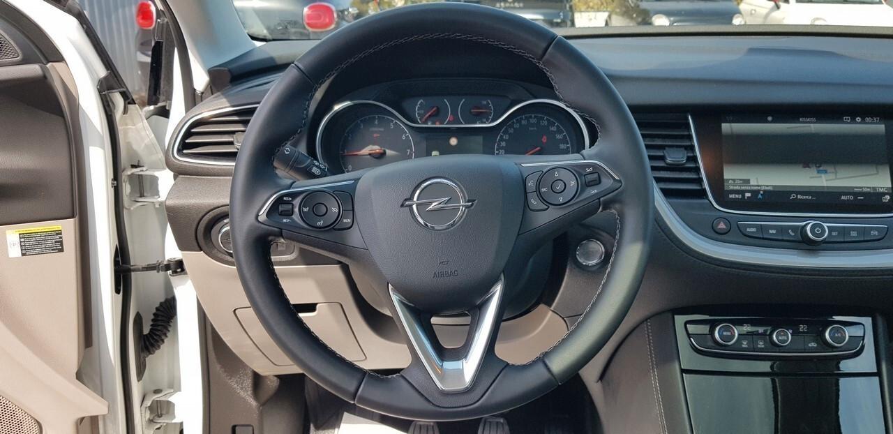 Opel Grandland X NEW 1.2 DGI TURBO 12V - 130 cv - 6 Marce *INNOVATION*