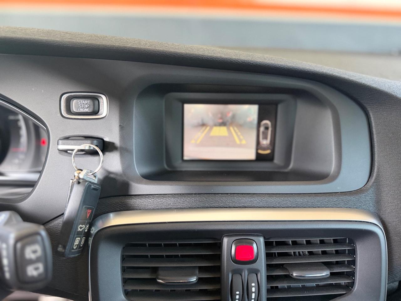 Volvo V40 D3 Geartronic Momentum