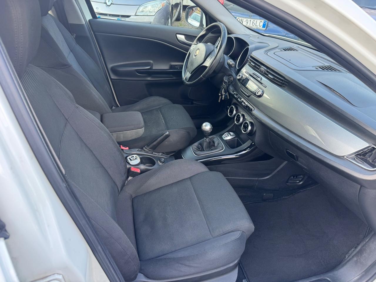 Alfa Romeo Giulietta 1.6 JTDm-2 105 CV Exclusive NEOPATENTATI