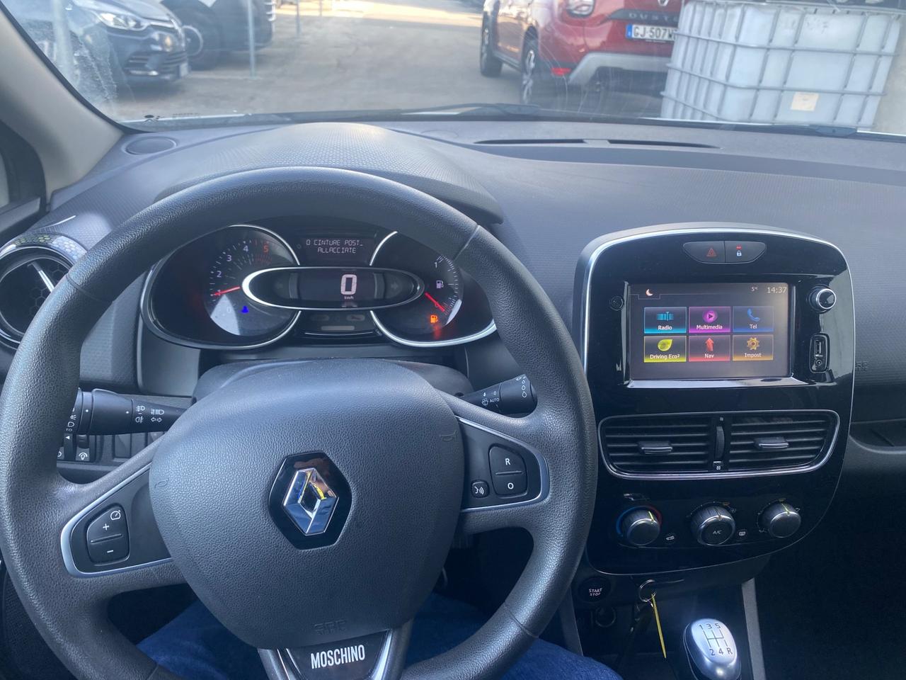 Renault Clio dCi 8V 75 CV 5 porte Moschino Intens