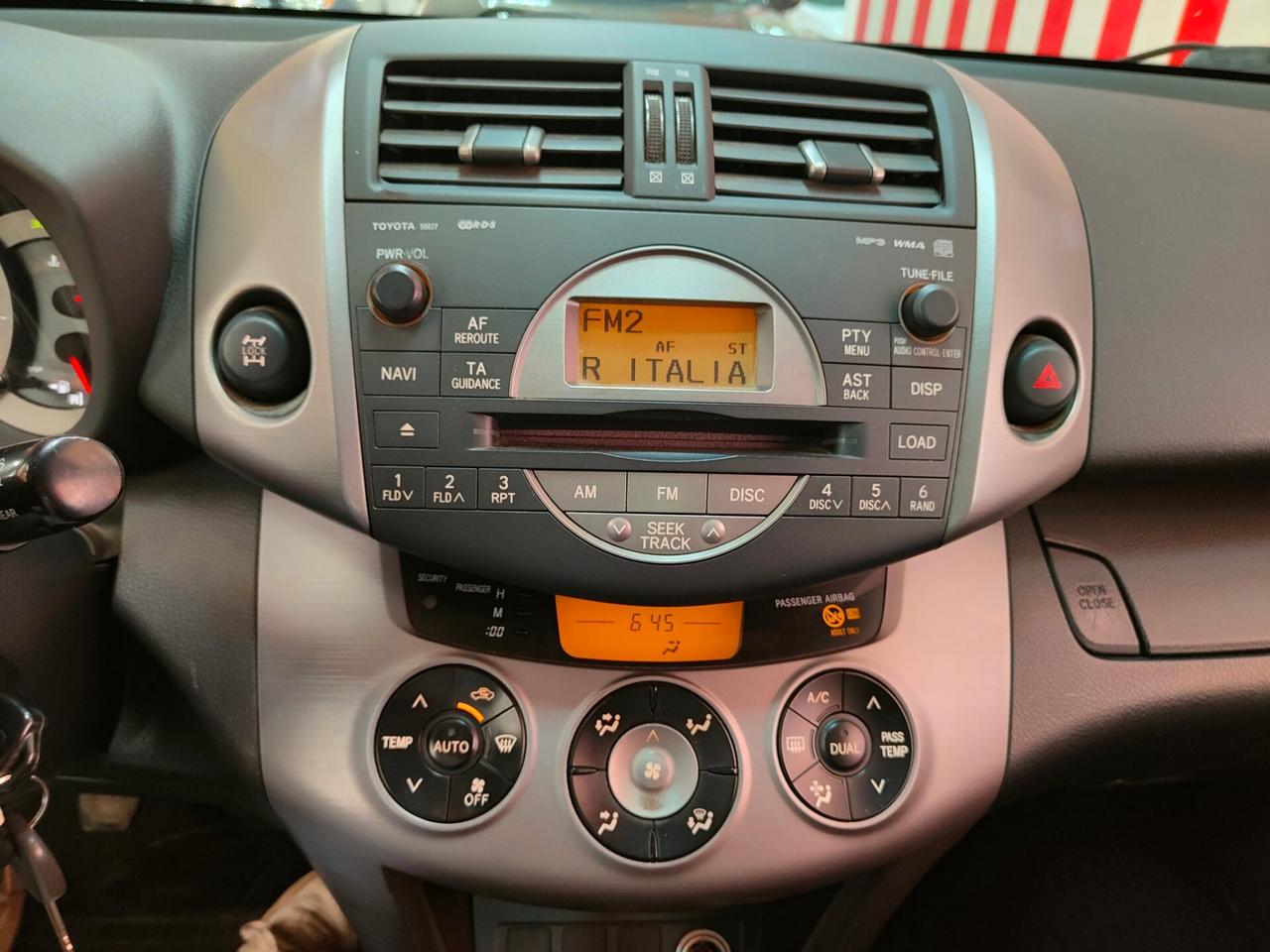 Toyota RAV 4 RAV4 2.2 D-4D 136 CV Luxury