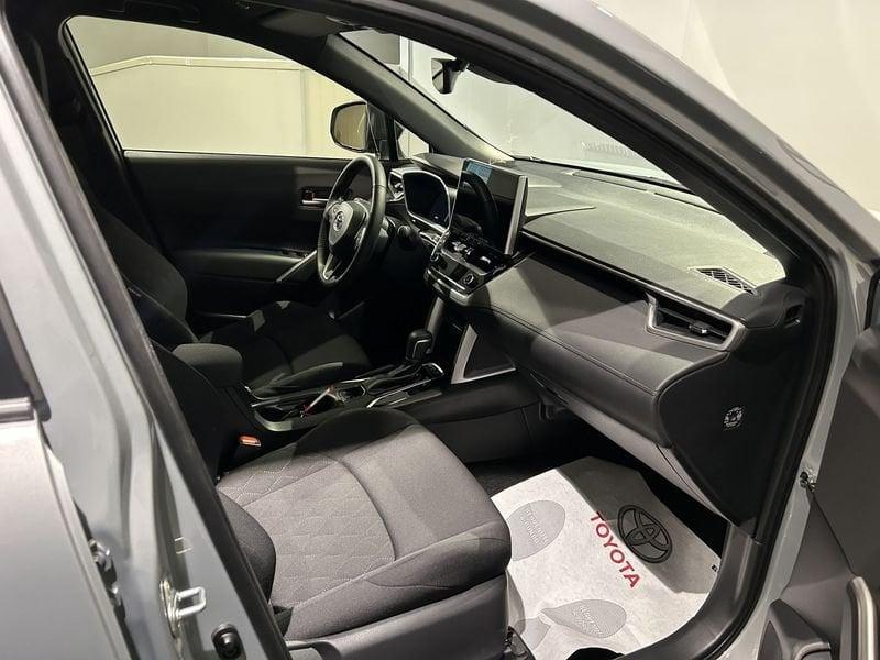Toyota Corolla Cross 2.0 Hybrid 197 CV E-CVT Trend
