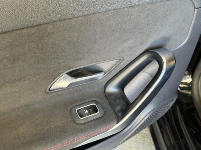 MERCEDES-BENZ A 180 d Premium