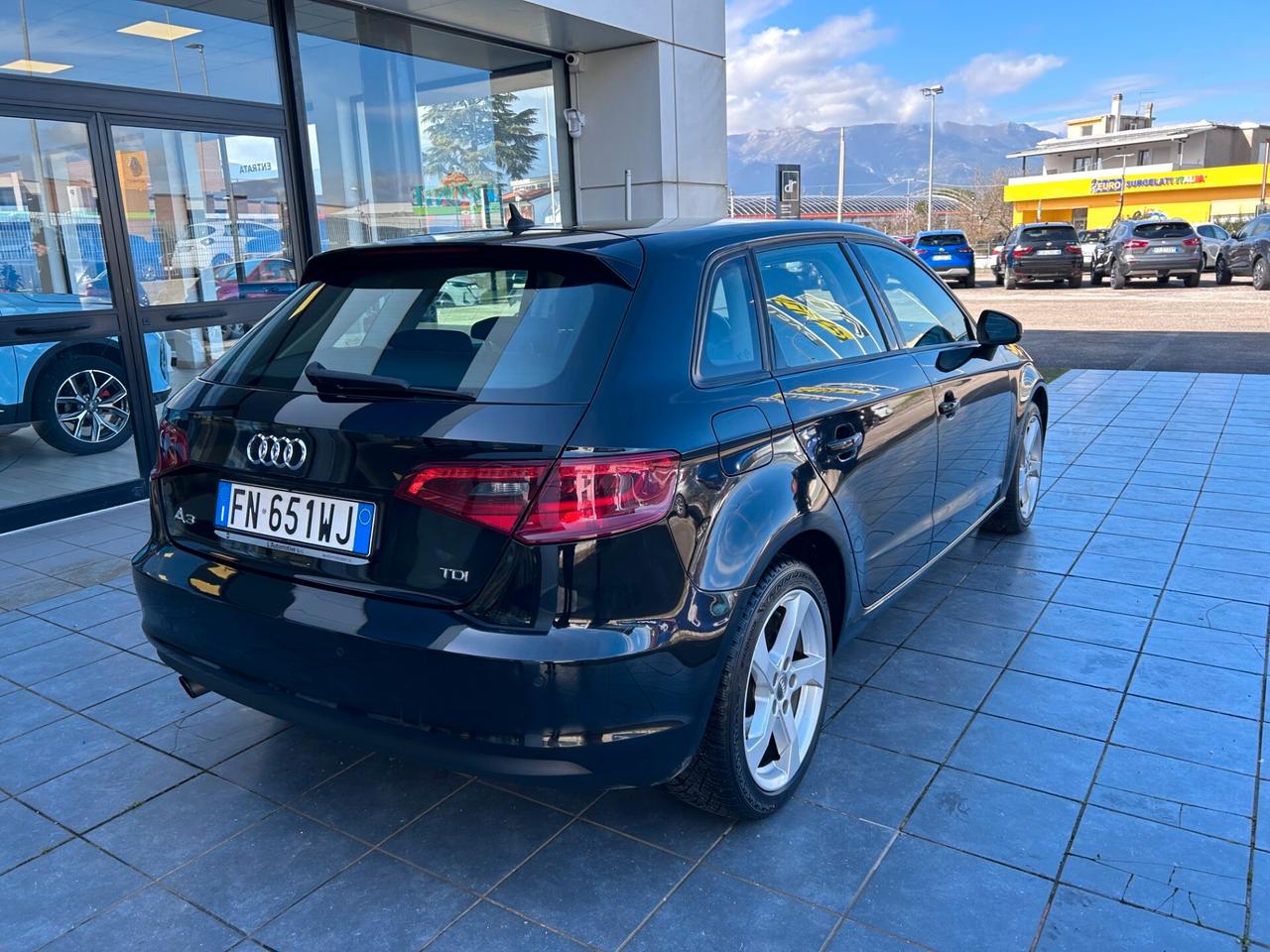 Audi A3 1.6 TDI clean diesel S tronic Attraction