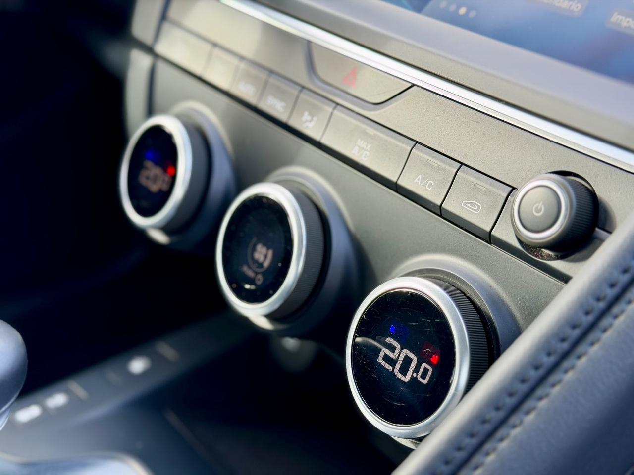 Jaguar E-Pace 2.0D 150 CV AWD S