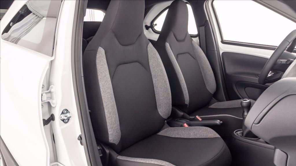 TOYOTA Aygo X 1.0 Active 72cv s-cvt del 2025