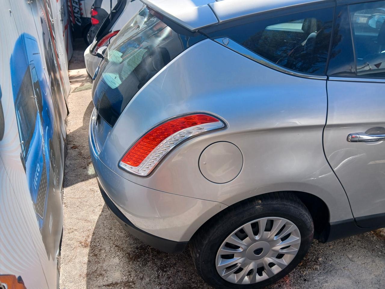Lancia Delta 1.6 MJT DPF Argento