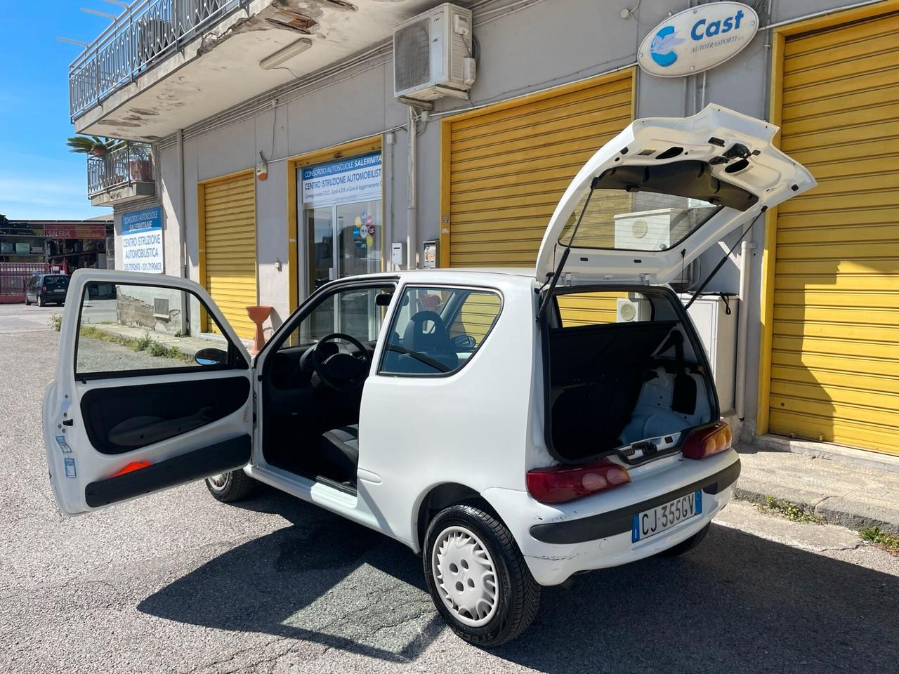 FIAT 600 1.1 BENZ X NEOPATENTI CLIMA IDROGUIDA