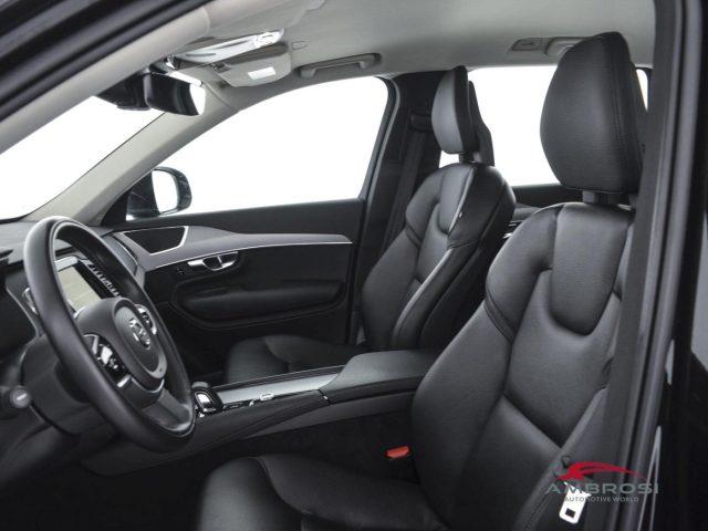 VOLVO XC90 B5 (d) AWD Geartronic Momentum Pro