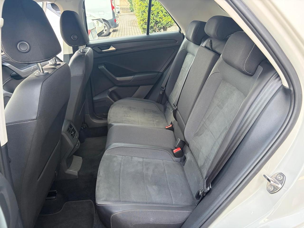 Volkswagen T-Roc 1.5 tsi Style dsg