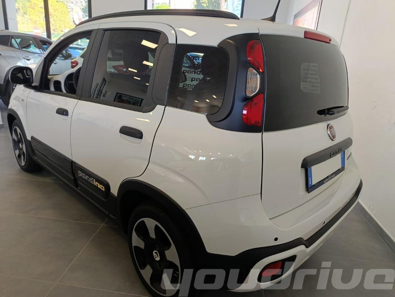 Fiat Panda 1.0 FireFly S&S Hybrid Pandina KM0