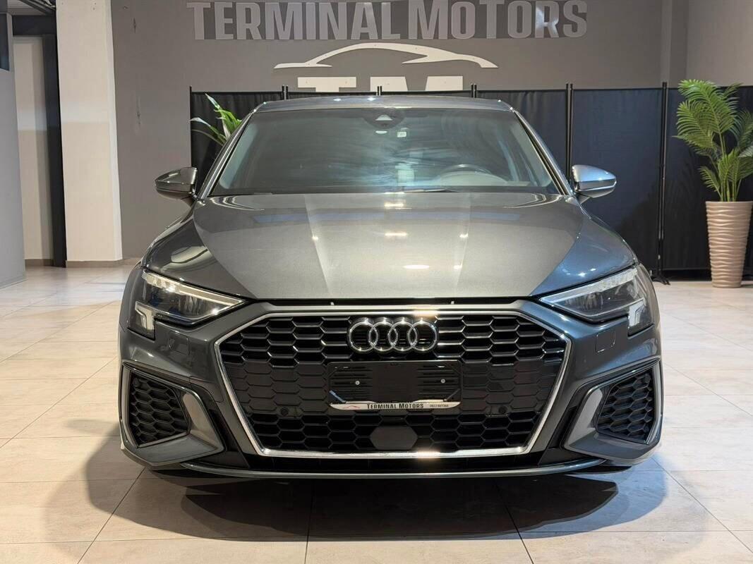 Audi A3 Sedan 35 TDI S tronic line edition