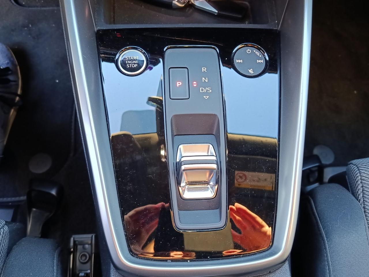 Audi A3 S Line Edition 1.5 35 TFSI #9221