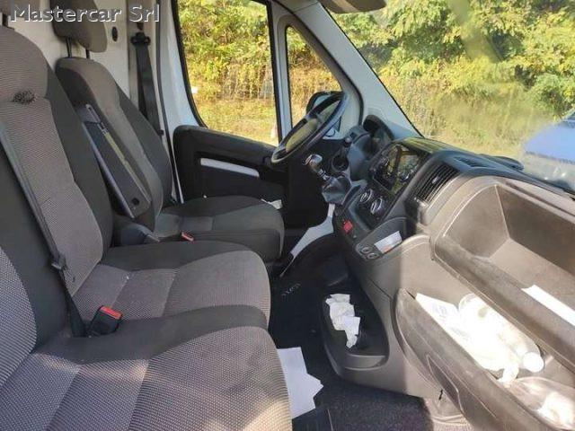 PEUGEOT Boxer 330 L2H2 2.2 BlueHDi 140cv S&S TG : GF429PL