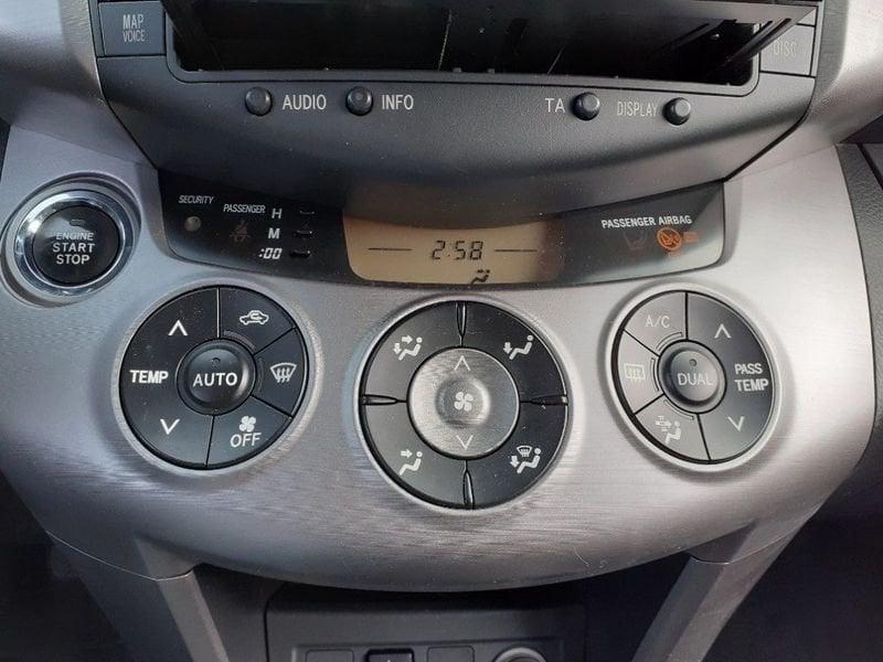 Toyota RAV4 2.2 177 CV 4X4 KM CERTIFICATI-GARANZIA - 1°PROP