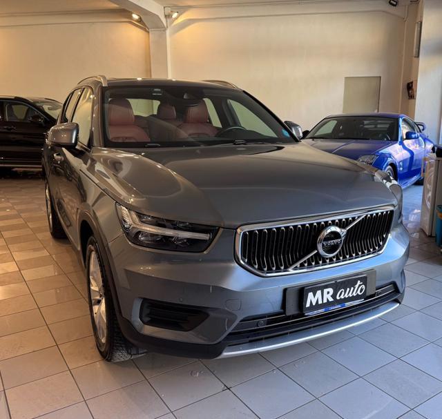 VOLVO XC40 T5 AWD Geartronic Momentum + tetto apribile