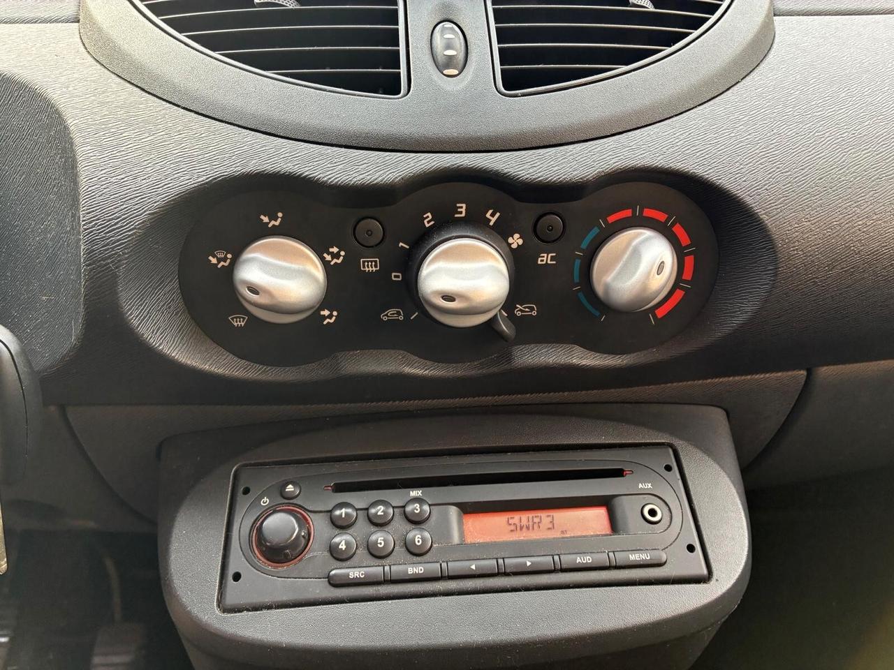 Renault Twingo 1.2 16V TCE Dynamique