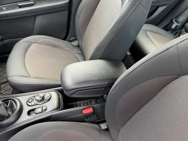 Mini Cooper D Countryman 2.0 Business Automatica